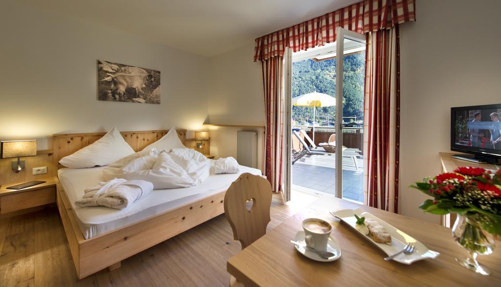 Hotel Weiss Rablà Pokoj fotografie